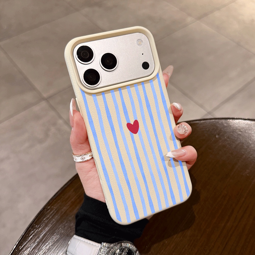 Phone Accessories Kiosk - Vertical Stripes Hearts Phone Case For
