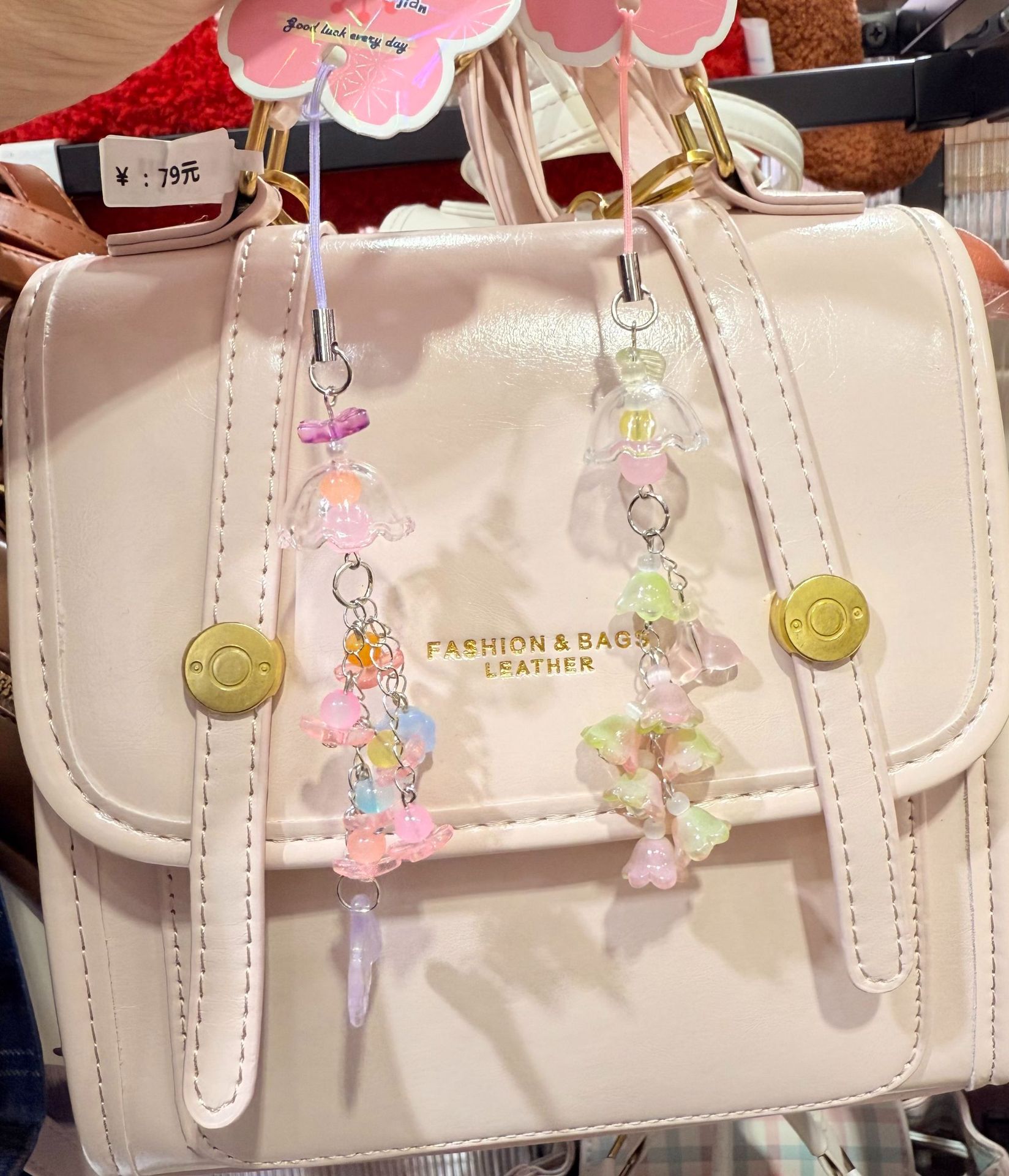 Wholesale 40pcs Charm Pendant  - Phone Accessories Wholesale review and price